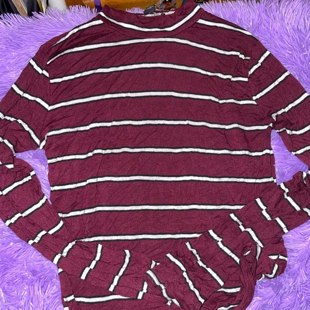 Very cute long sleeve from forever 21!!
